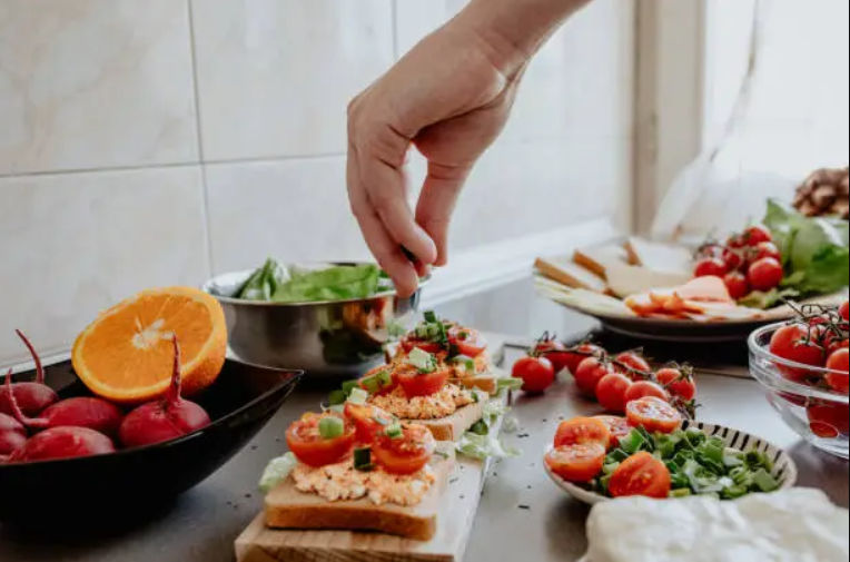 Healthy Snacking Alternatives to Sugary Treats